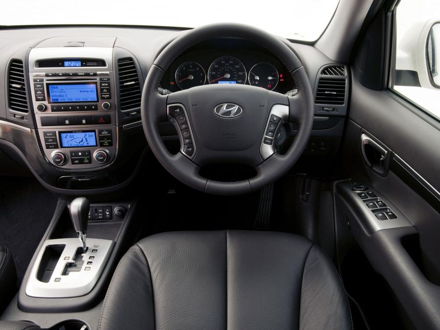  Hyundai Santa Fe 2009 года  (UK) (фото 11 из 20)